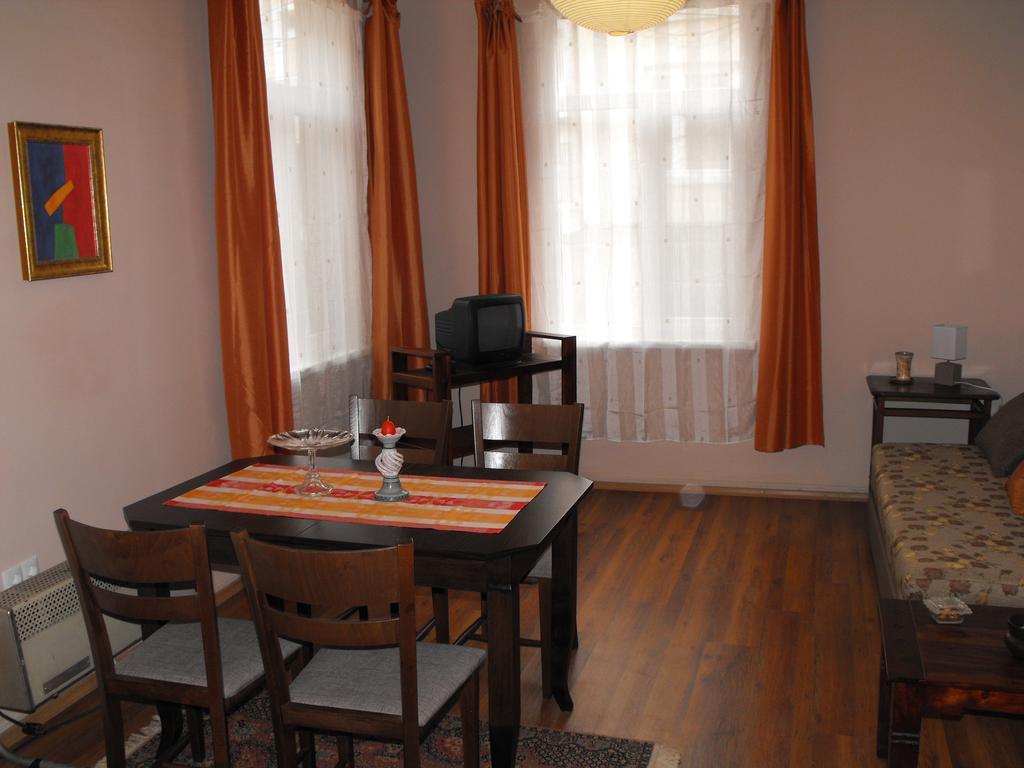 Appartement Julia Garden à Burgas Extérieur photo